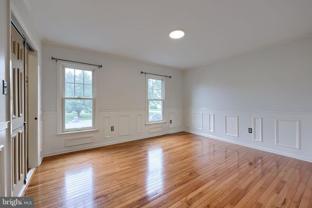 740 CHESTERBROOK DR, York, PA 17406