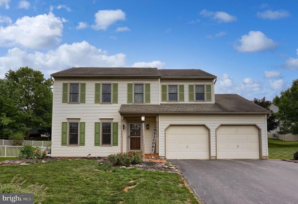 740 CHESTERBROOK DR, York, PA 17406