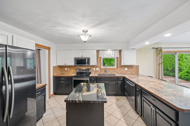 145 Lexington Boulevard, Delaware, OH 43015