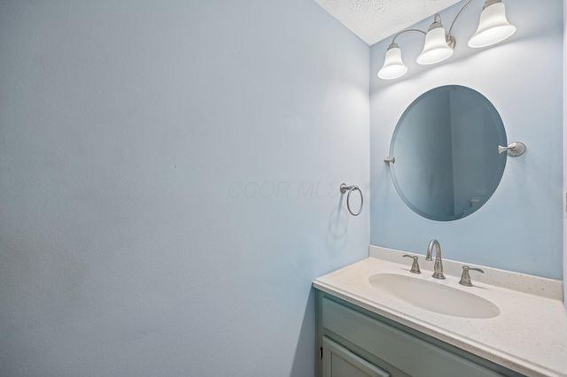 145 Lexington Boulevard, Delaware, OH 43015