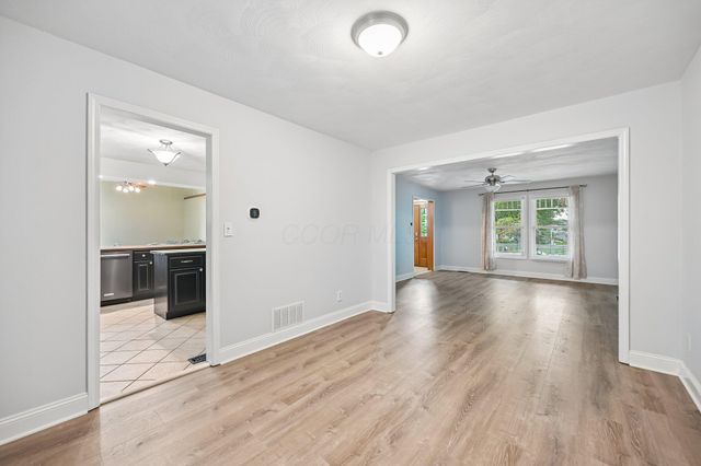 145 Lexington Boulevard, Delaware, OH 43015