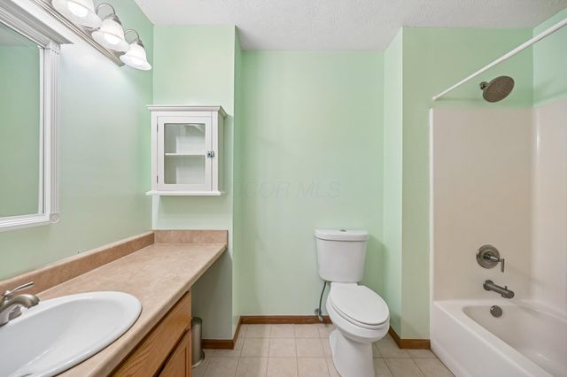 145 Lexington Boulevard, Delaware, OH 43015