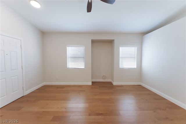 2052 Gravel Hill Street 201, Las Vegas, NV 89117