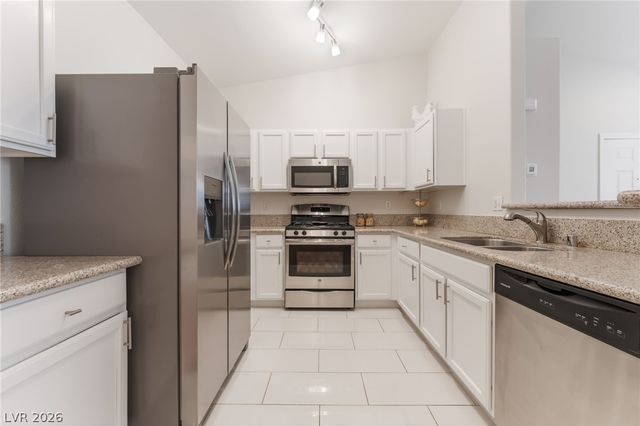 2052 Gravel Hill Street 201, Las Vegas, NV 89117