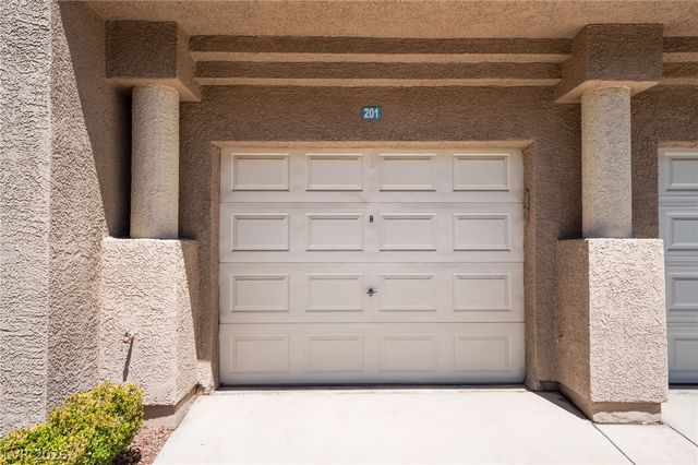 2052 Gravel Hill Street 201, Las Vegas, NV 89117