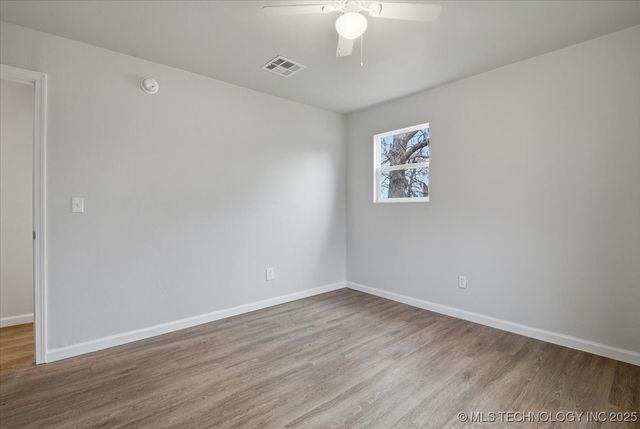 615 S Haynie Street, Skiatook, OK 74070