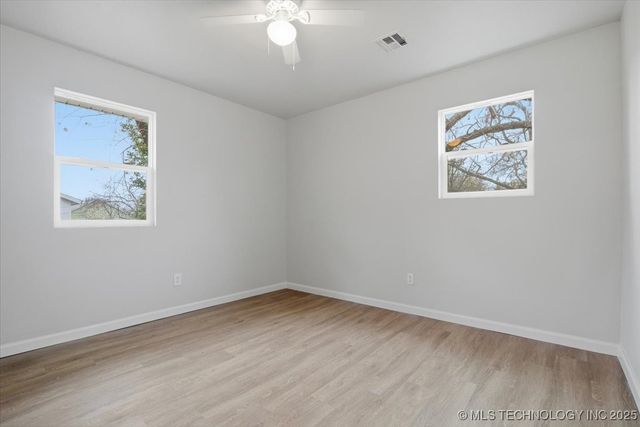 615 S Haynie Street, Skiatook, OK 74070