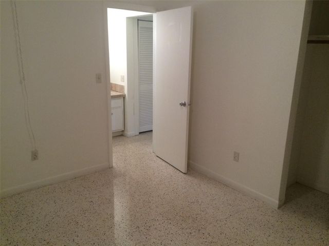 2220 N 19th Avenue 7, Hollywood, FL 33020