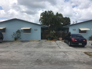 2220 N 19th Avenue 7, Hollywood, FL 33020