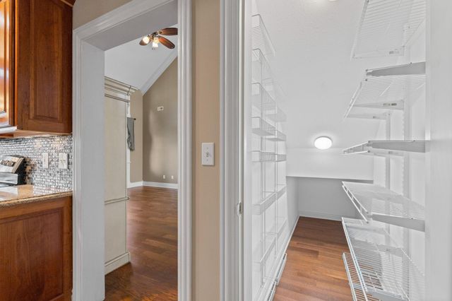 5613 MAJESTIC CIR, Columbia, MO 65203