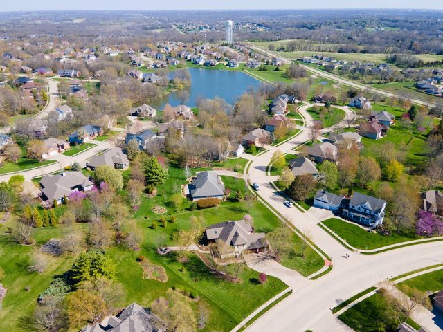 5613 MAJESTIC CIR, Columbia, MO 65203