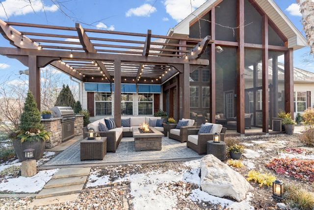 5613 MAJESTIC CIR, Columbia, MO 65203