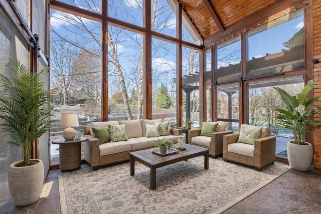 5613 MAJESTIC CIR, Columbia, MO 65203