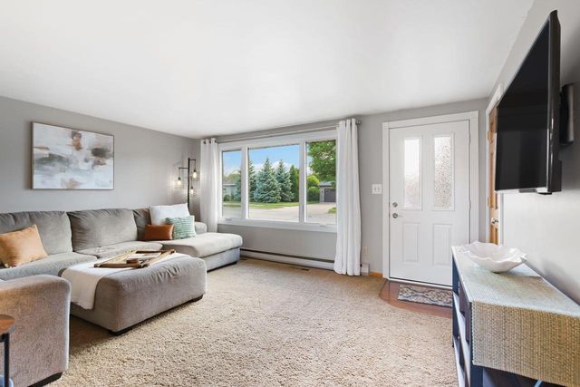 2908 MAIN AVENUE, Kaukauna, WI 54130