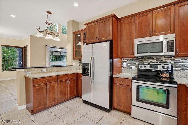 1296 Kendari TER, Naples, FL 34113