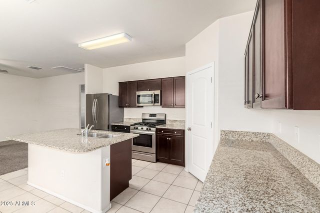 29235 W CLARENDON Avenue, Buckeye, AZ 85396