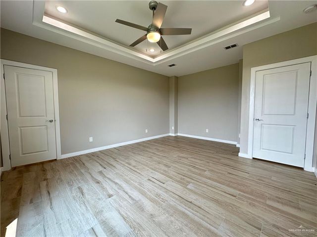 2725 Kilgore Avenue, Mcallen, TX 78504