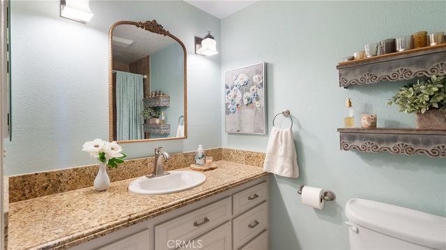 23910 Plaza Gavilan, Valencia, CA 91355