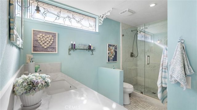 23910 Plaza Gavilan, Valencia, CA 91355