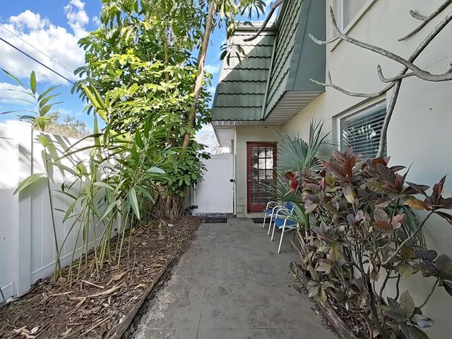 1799 N HIGHLAND AVENUE 5, Clearwater, FL 33755