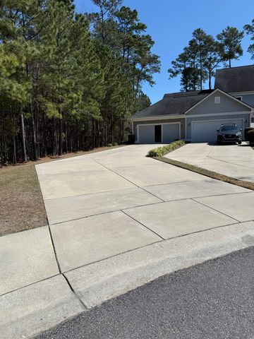 2750 Matriarch Ct, Myrtle Beach, SC 29577