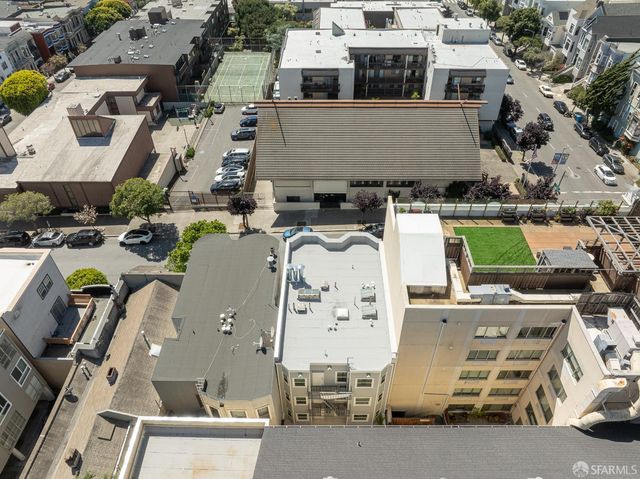 1740 Laguna Street 201, San Francisco, CA 94115