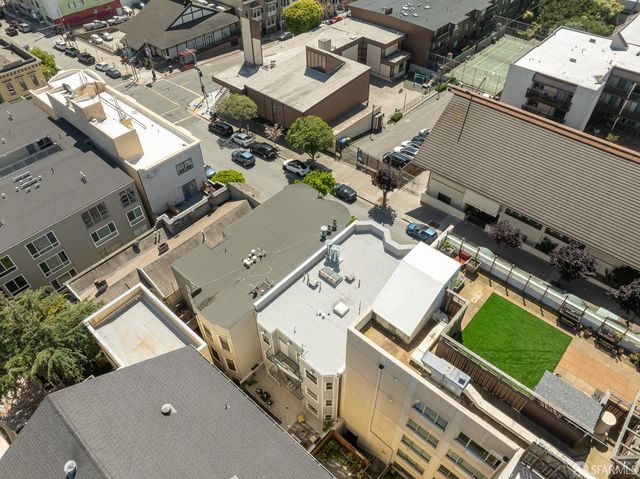 1740 Laguna Street 201, San Francisco, CA 94115