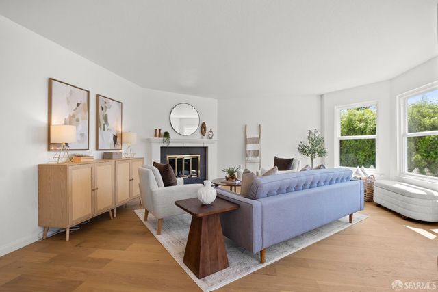 1740 Laguna Street 201, San Francisco, CA 94115