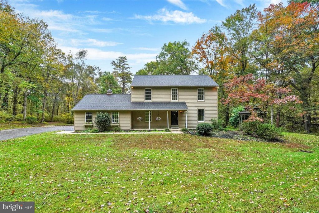 14 LAURIANN CT, Parkton, MD 21120