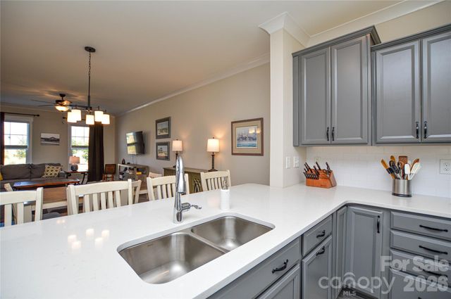 1042 Riverwalk Parkway, Rock Hill, SC 29730