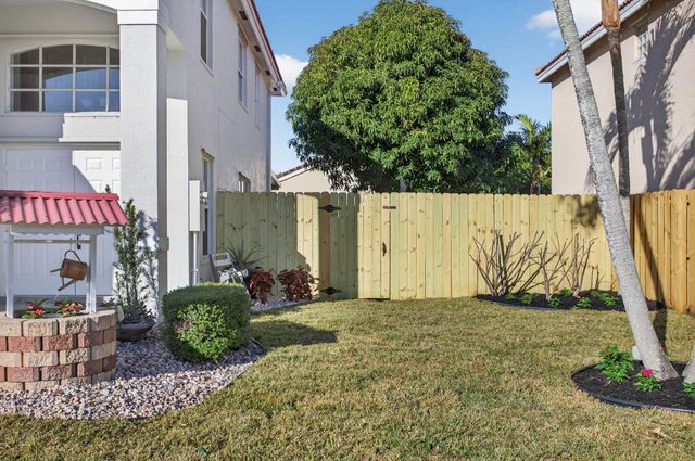 3385 Seabreeze Lane, Margate, FL 33063