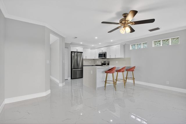 3385 Seabreeze Lane, Margate, FL 33063