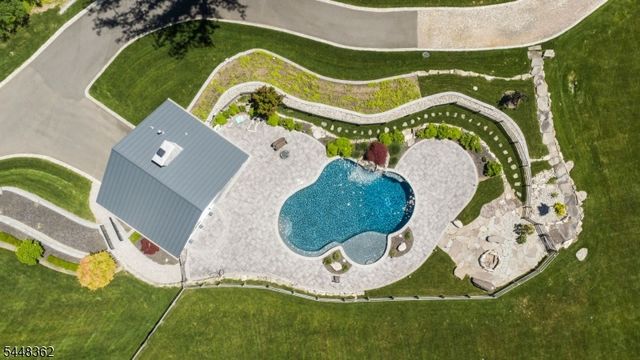 7 Homelands Dr, Colts Neck Twp., NJ 07722