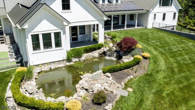 7 Homelands Dr, Colts Neck Twp., NJ 07722