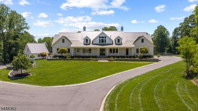 7 Homelands Dr, Colts Neck Twp., NJ 07722