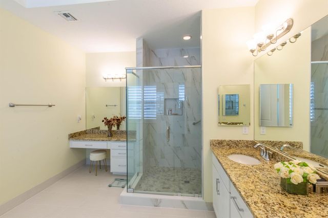 7528 Moonrise Drive, Lake Worth, FL 33467