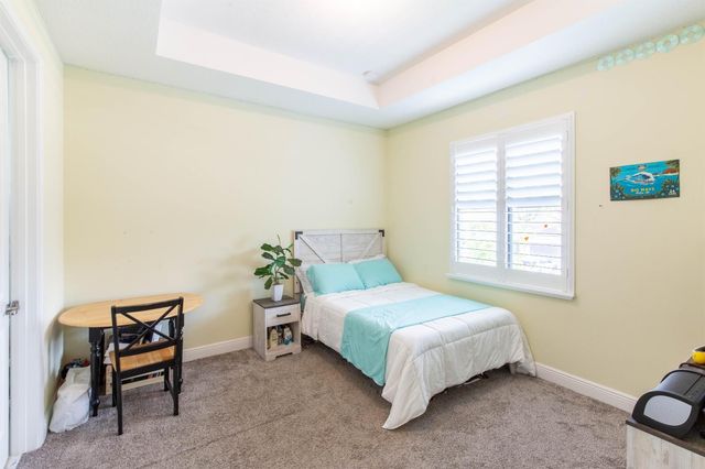 7528 Moonrise Drive, Lake Worth, FL 33467