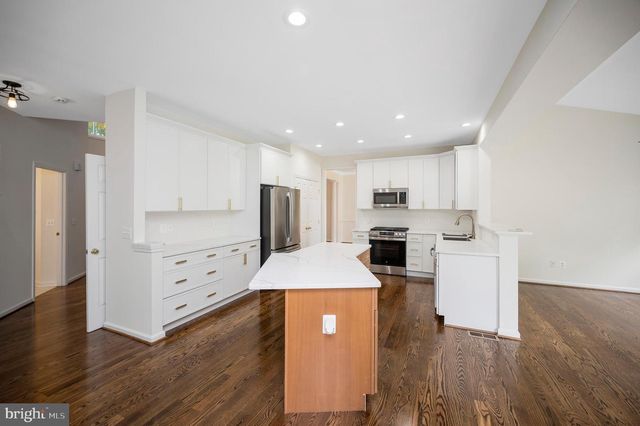 14 RIVER OAK DR, Stafford, VA 22554