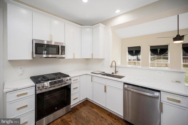 14 RIVER OAK DR, Stafford, VA 22554