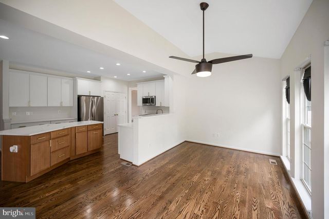 14 RIVER OAK DR, Stafford, VA 22554