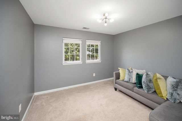 14 RIVER OAK DR, Stafford, VA 22554