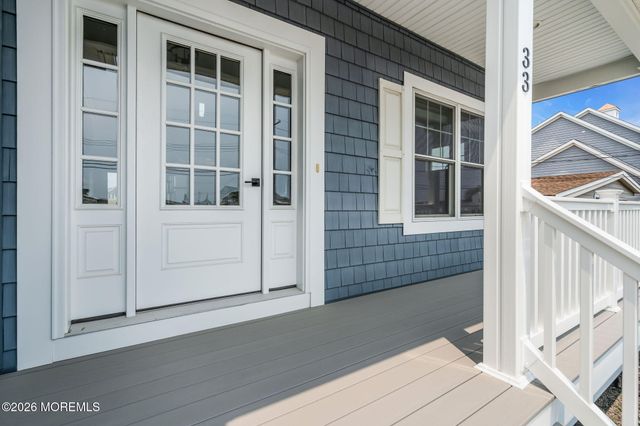 33 Amherst Drive, Bayville, NJ 08721