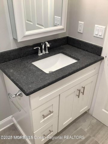 506 Harding Road 6, Freehold, NJ 07728