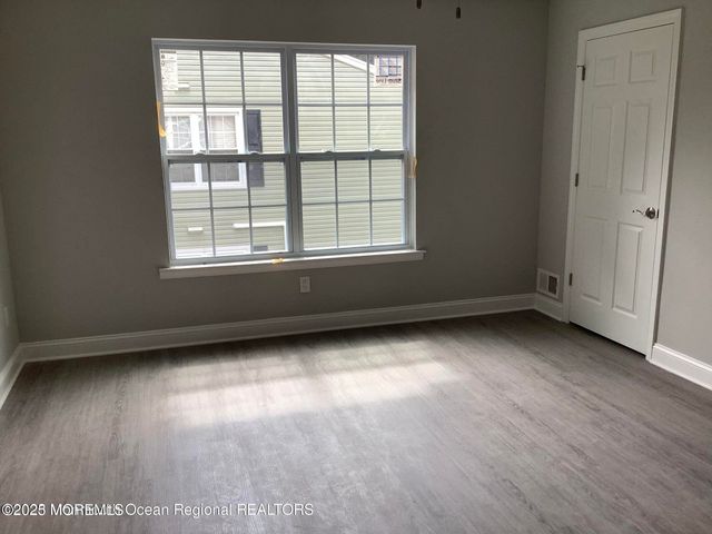 506 Harding Road 6, Freehold, NJ 07728