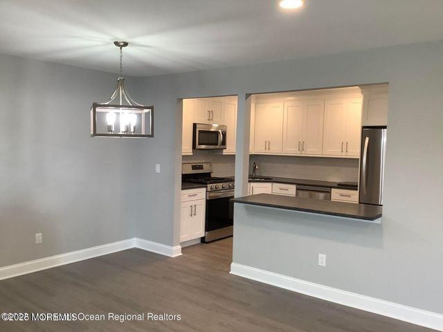 506 Harding Road 6, Freehold, NJ 07728