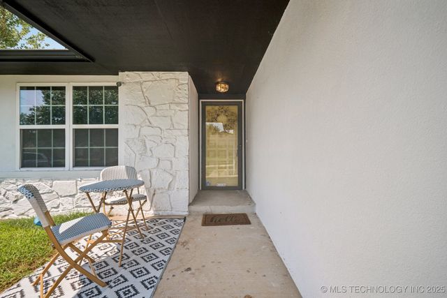 2712 S Fir Avenue, Broken Arrow, OK 74012