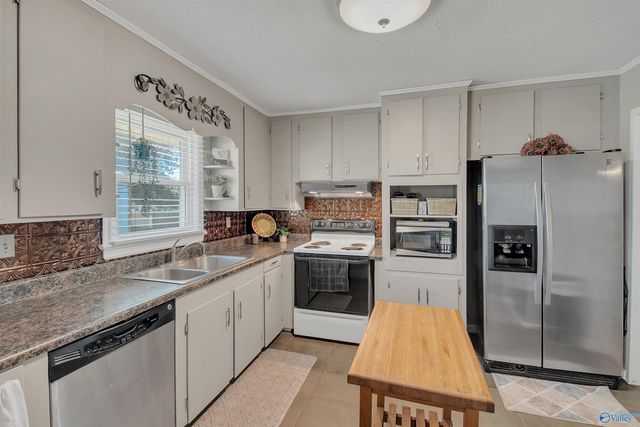 102 Springer Drive, Tuscumbia, AL 35674