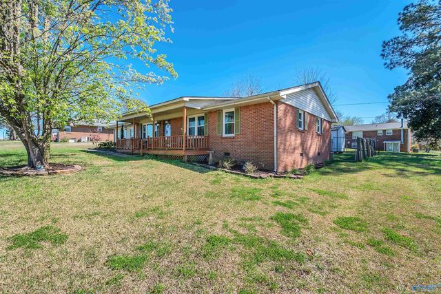 102 Springer Drive, Tuscumbia, AL 35674