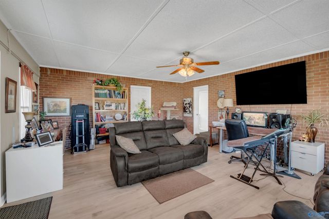 102 Springer Drive, Tuscumbia, AL 35674