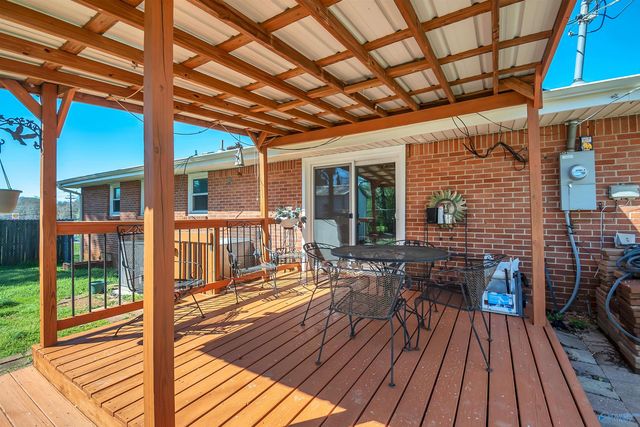 102 Springer Drive, Tuscumbia, AL 35674